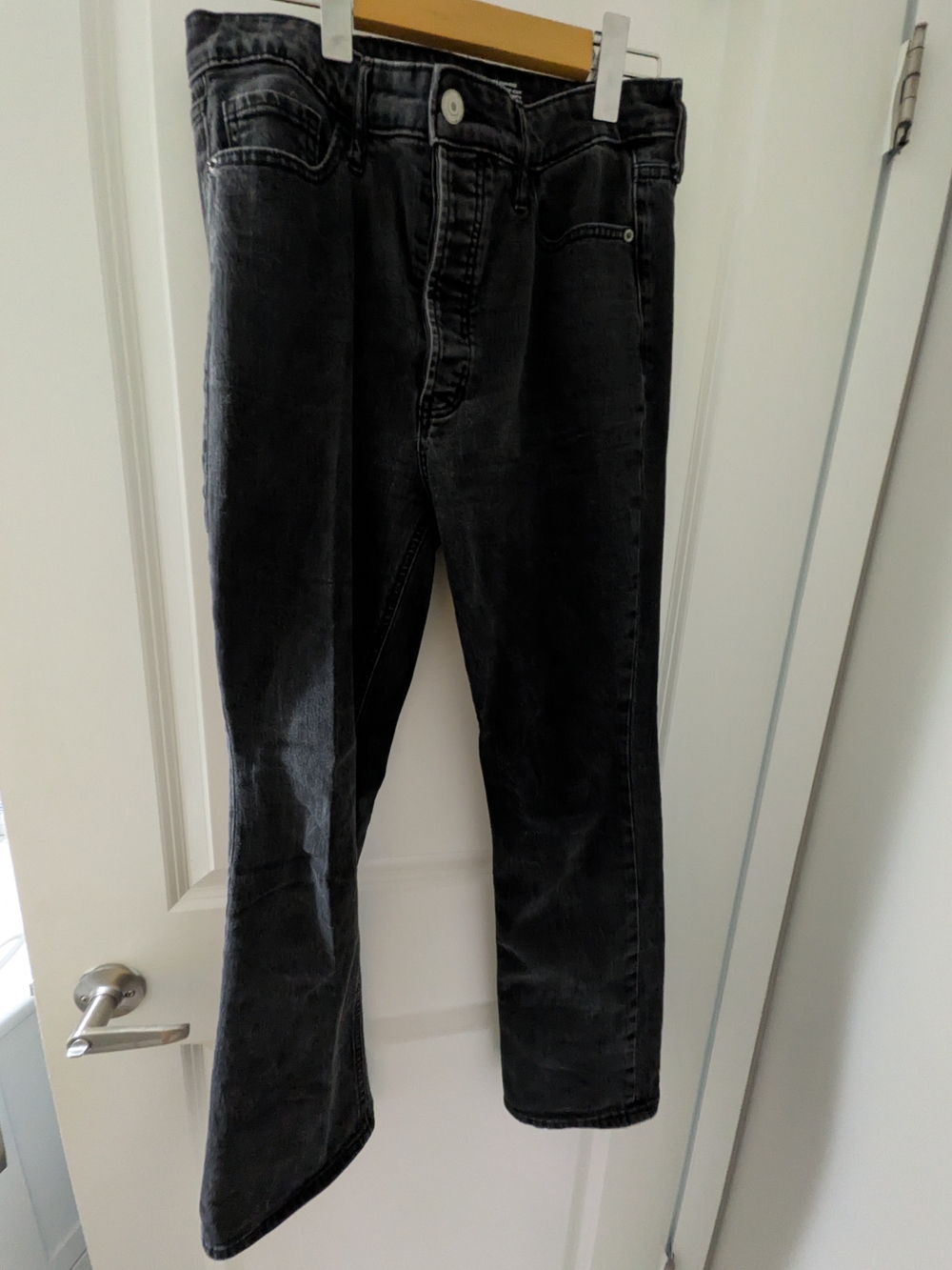 Old Navy Women's Extra High-Rise Kicker Boot-Cut Black Jeans